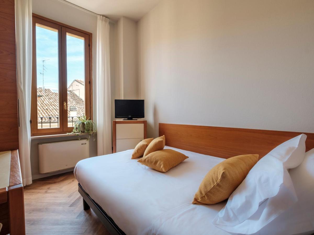 Hotel Lory Forlì Buitenkant foto