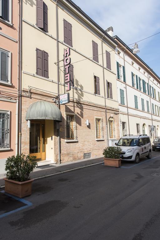 Hotel Lory Forlì Buitenkant foto